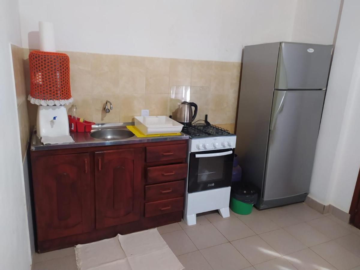 Miguel Departamentos 1 Apartment Puerto Iguazu Bagian luar foto